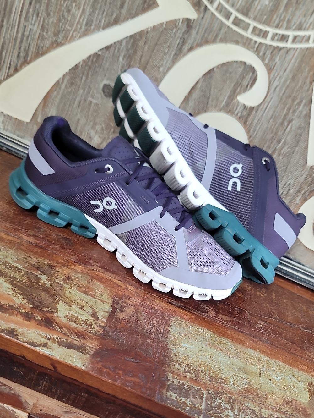 On Running Cloudflow "Violet/Tide" Wmns 9.5, Good Condition Fast Shipping - Picture 4 of 16